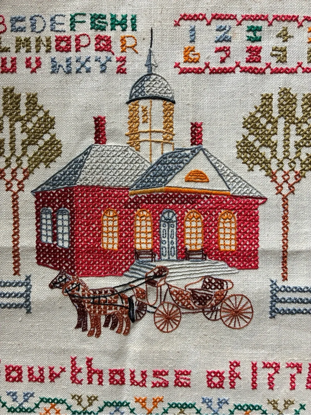 Red Courthouse Embroidered Wall Art — Unbranded